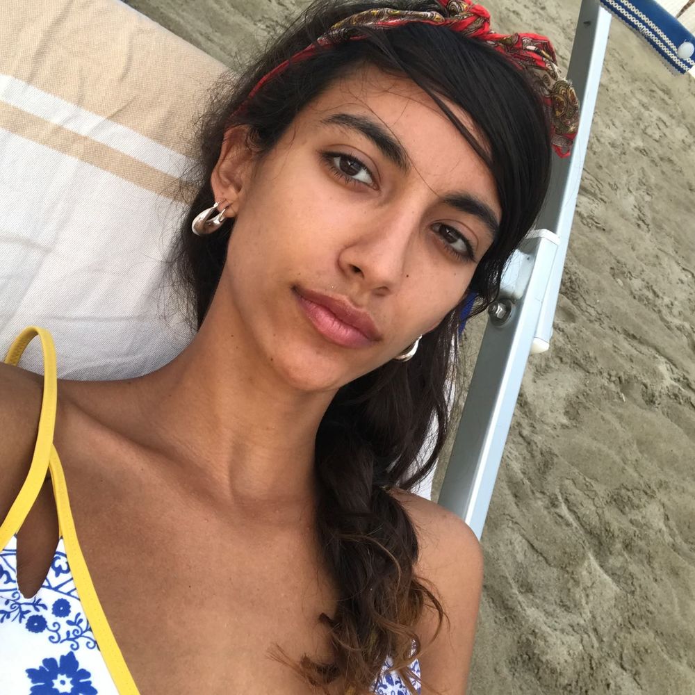 Meet your Posher, Sofia